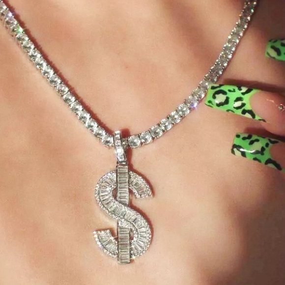 Jewelry - Silver tennis dollar sign